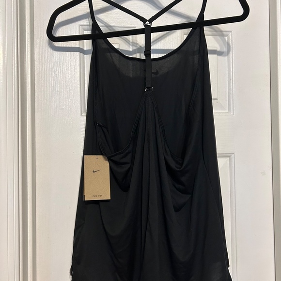 Women's Nike Dry Fit Training Tank Size XL Black/White Swoosh - Picture 2 of 3